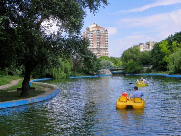 Квартира Возле Аркадии И Парка Победы С Балконом И Видом На Море Odessa Exterior foto